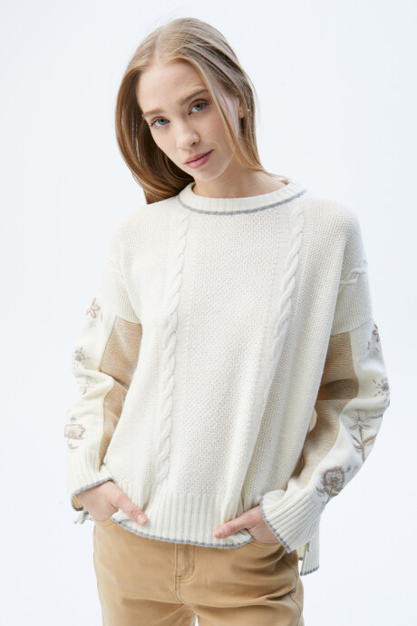 Nuevo Sweater Camelia Crudo