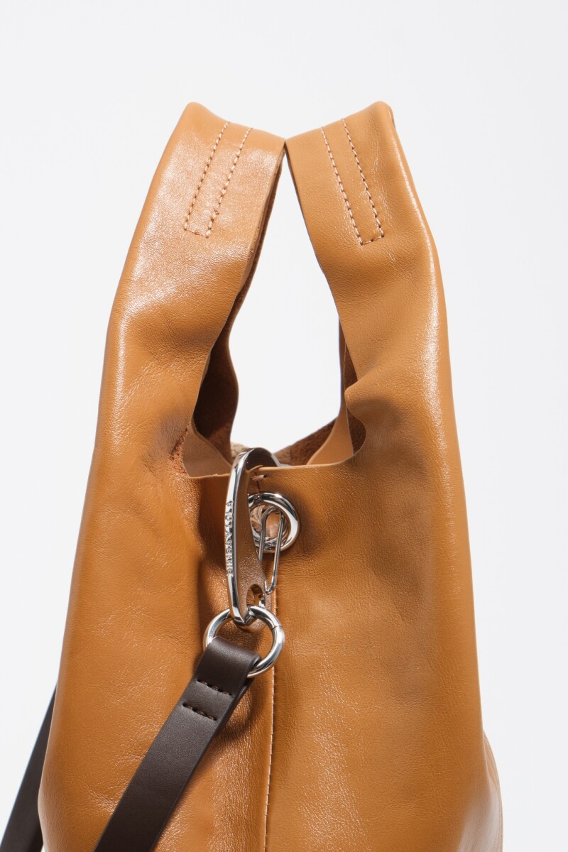 BOLSO PAPER MEDIANO Caramelo