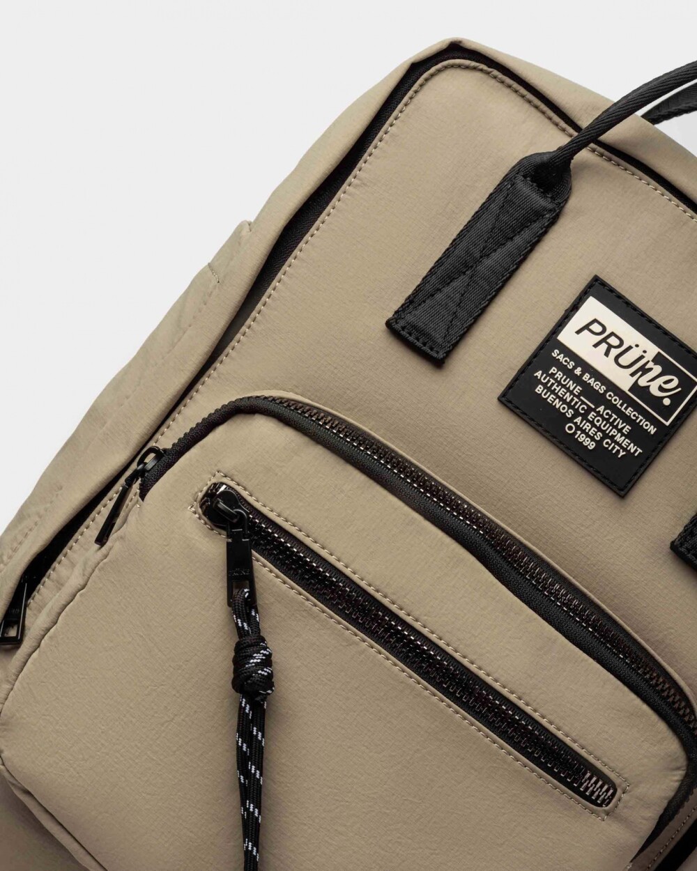 Mochila Forest en Nylon Taupe