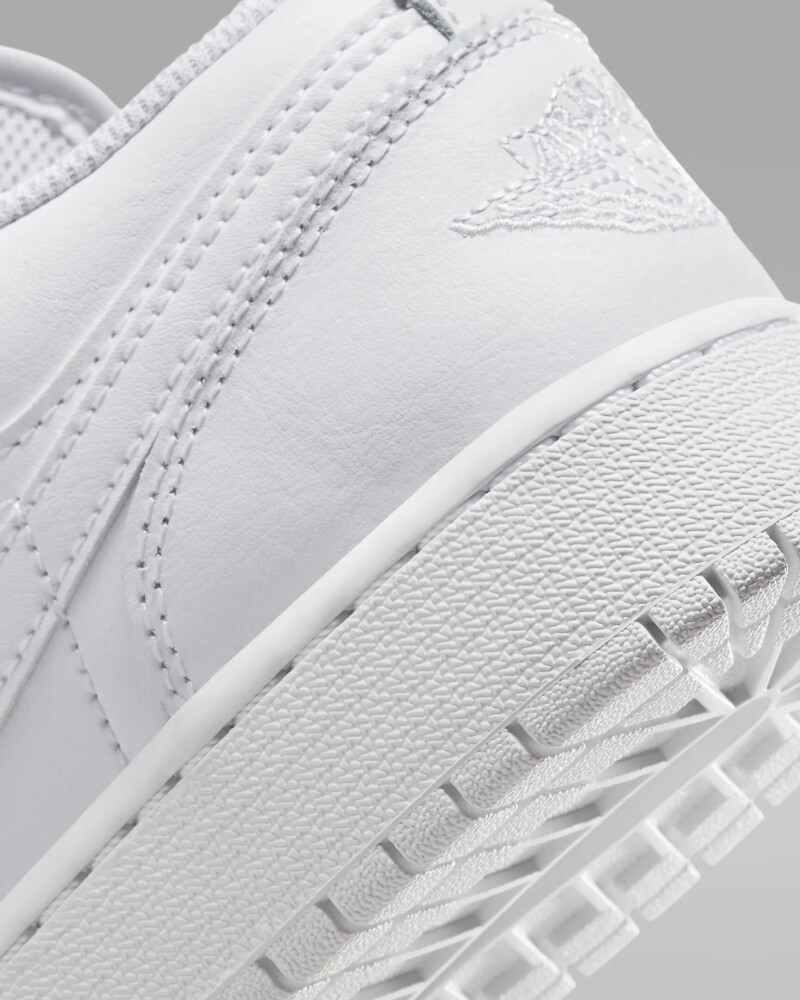 NIKE AIR JORDAN 1 LOW BG Las Zapas