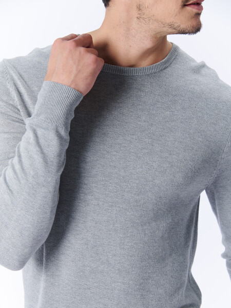 Buzo punto cuello a la base Gris Melange