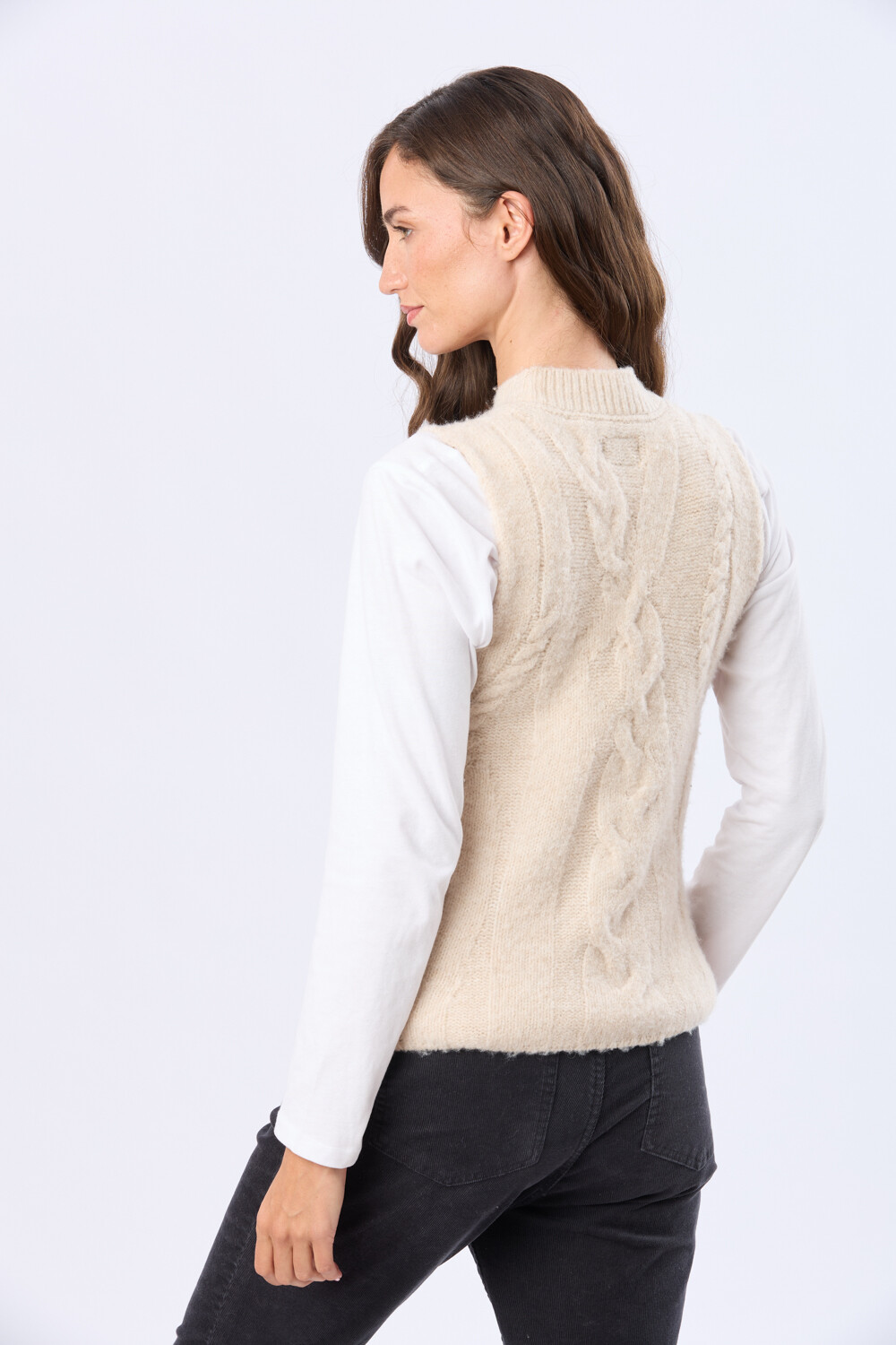 CHALECO TEJIDO DE ABRIGO Beige