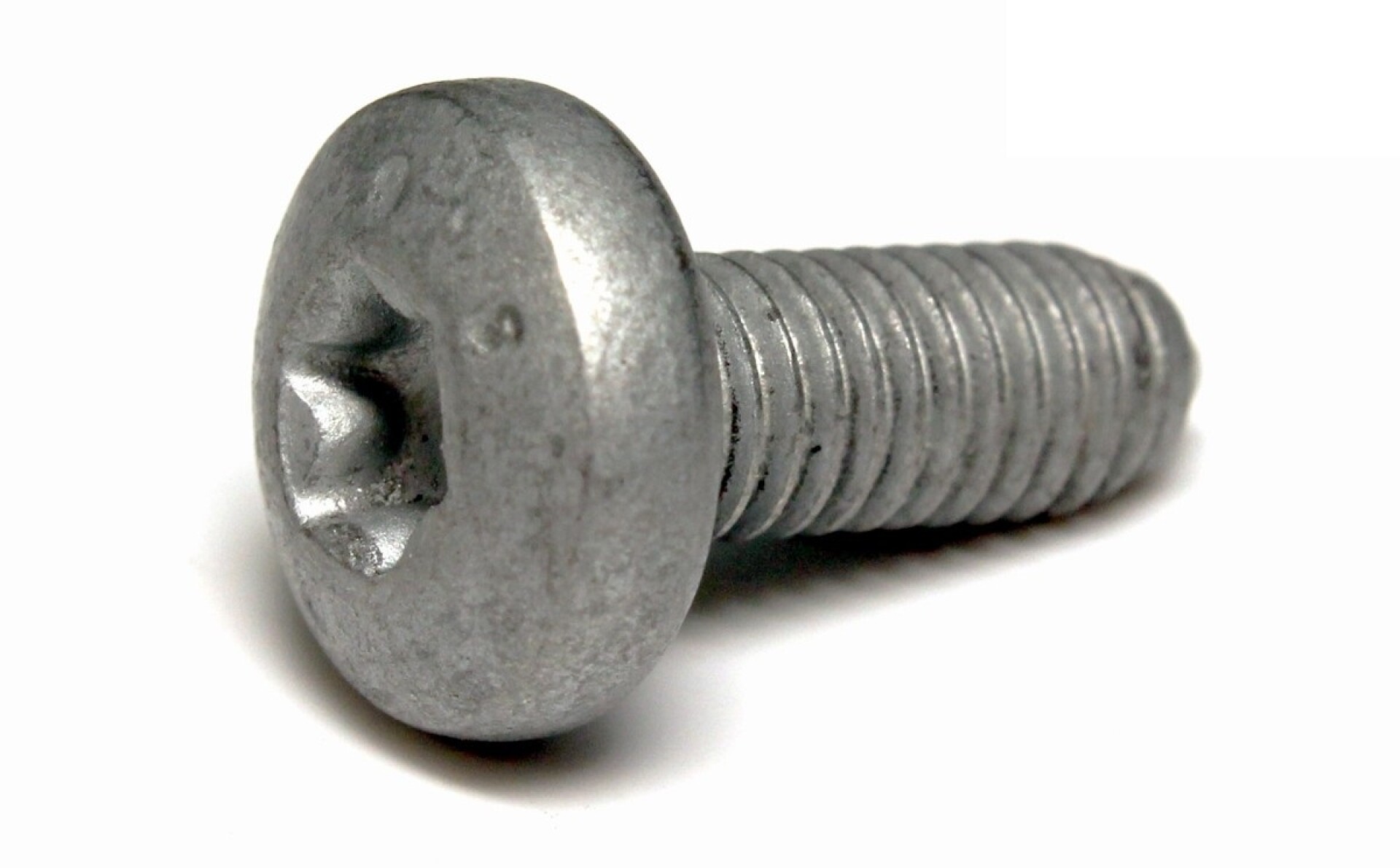 TORNILLO MULTIESTRIADO CAÑO REFRIGERACIÓN DE TURBO 