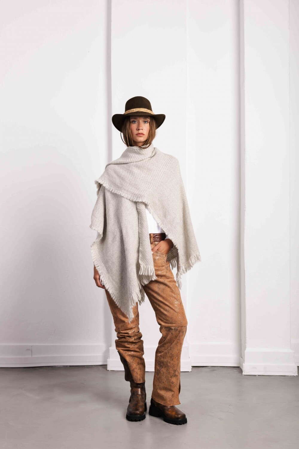 Merino Chall Grey