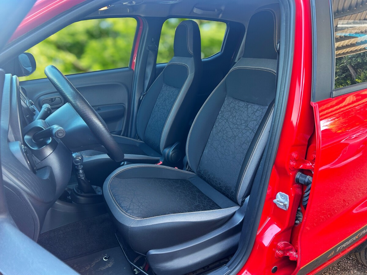 Fiat Mobi Trekking 2024 EXCELENTE ESTADO! | Permuta/Financia Fiat Mobi Trekking 2024 EXCELENTE ESTADO! | Permuta/Financia