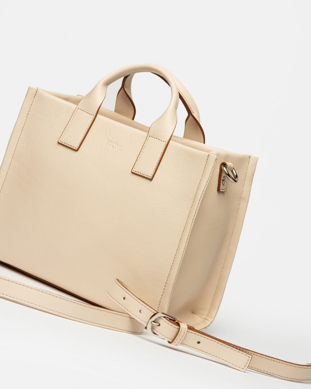 Cartera de mano Capri en cuero liso vegetal Natural