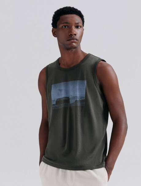 MUSCULOSA CON ESTAMPA T-SHIRT MUSCULOSA MASC