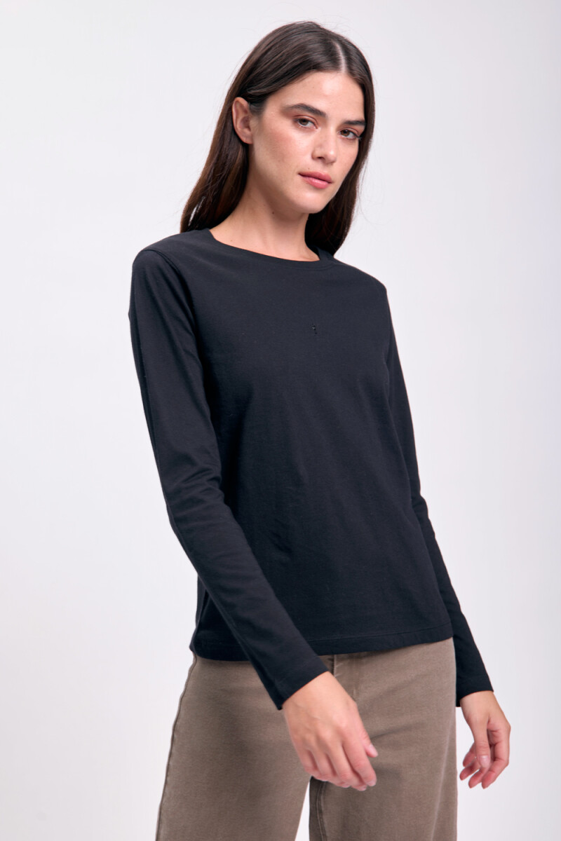 Remera básica Negra