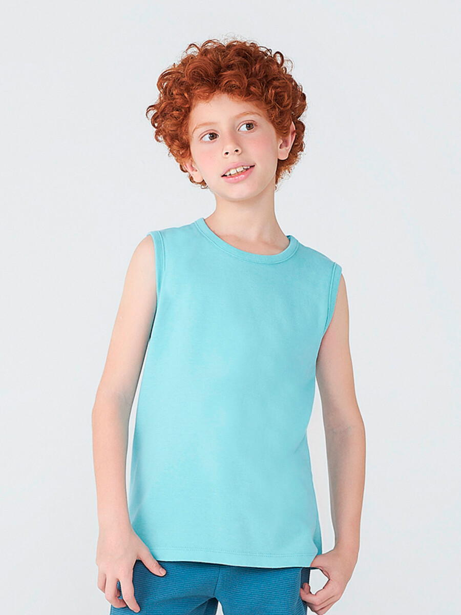 MUSCULOSA BÁSICA INFANTIL REGULAR - CELESTE 