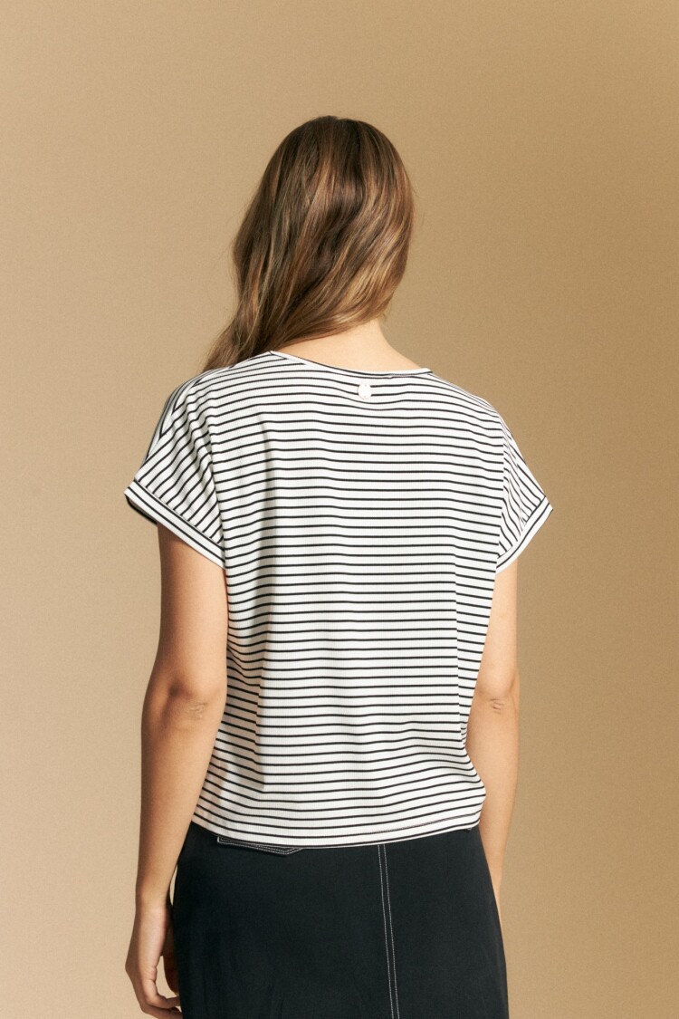 REMERA ANTIBES Crudo