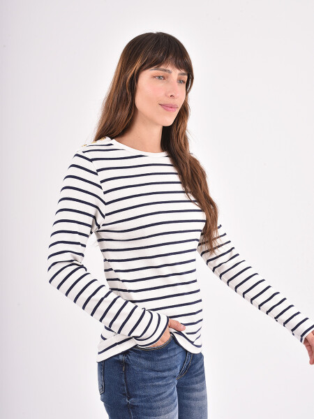 REMERA RENIA VARIANTE 1