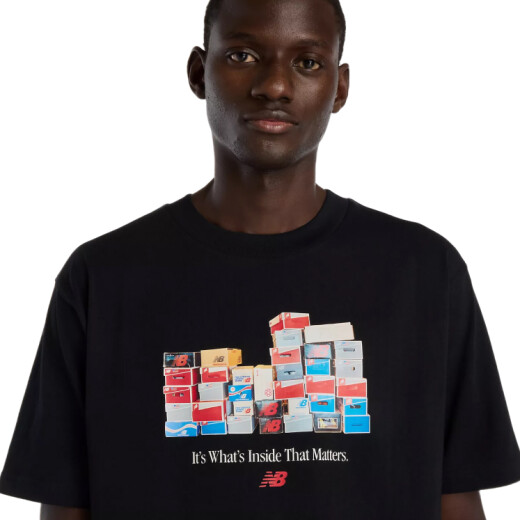 Remera New Balance Boxes - Negro Remera New Balance Boxes - Negro