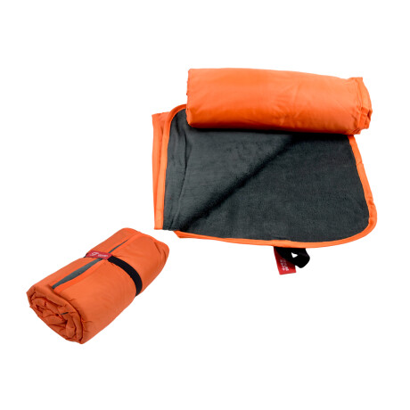 MAT PARA CAMPING 3 COLORES 1.3X1.45CM 28935 Q25 MAT PARA CAMPING 3 COLORES 1.3X1.45CM 28935 Q25