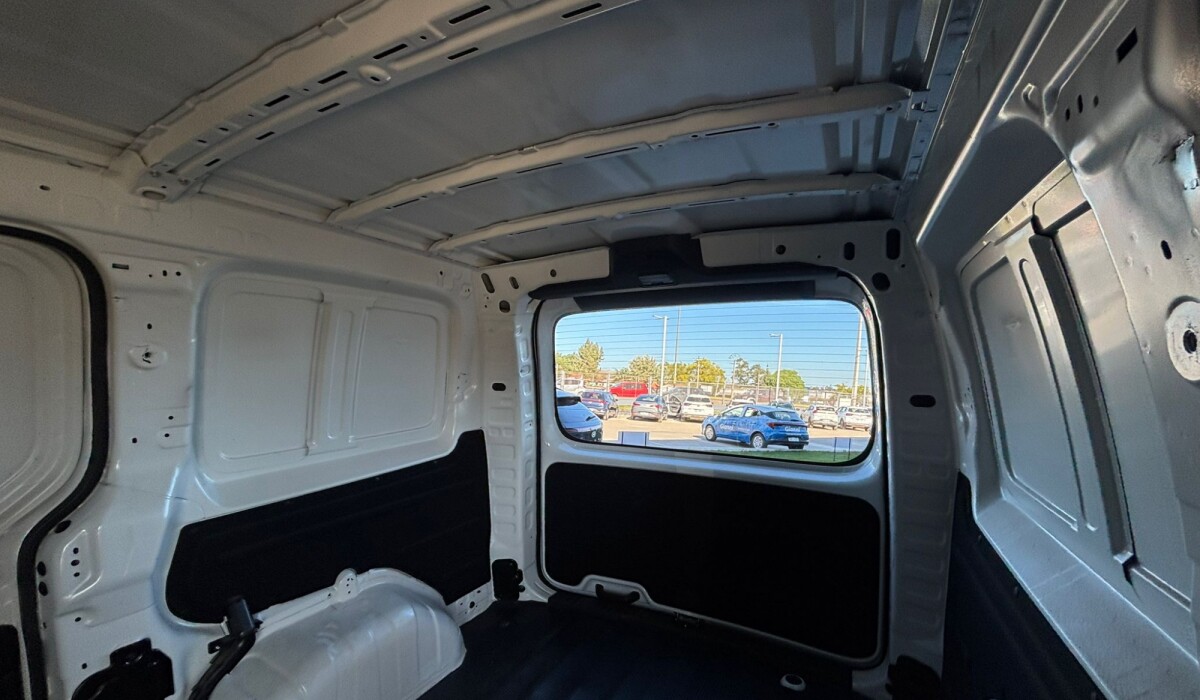 Hyundai H1 Staria Furgon 2.2 Diesel - 2023 Hyundai H1 Staria Furgon 2.2 Diesel - 2023