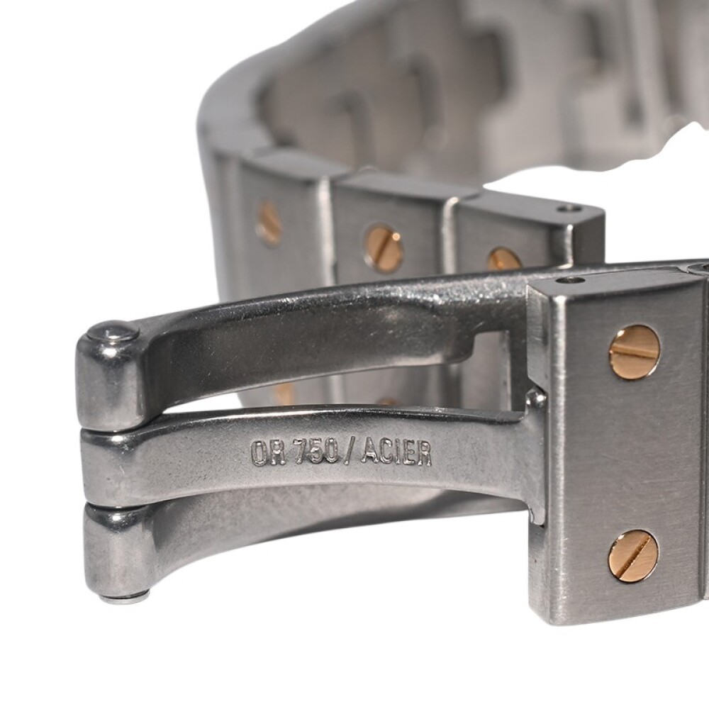 Cartier Santos Galbee, 24 mm, acero y oro, modelo 2423, automático con calendario. Cartier Santos Galbee, 24 mm, acero y oro, modelo 2423, automático con calendario.