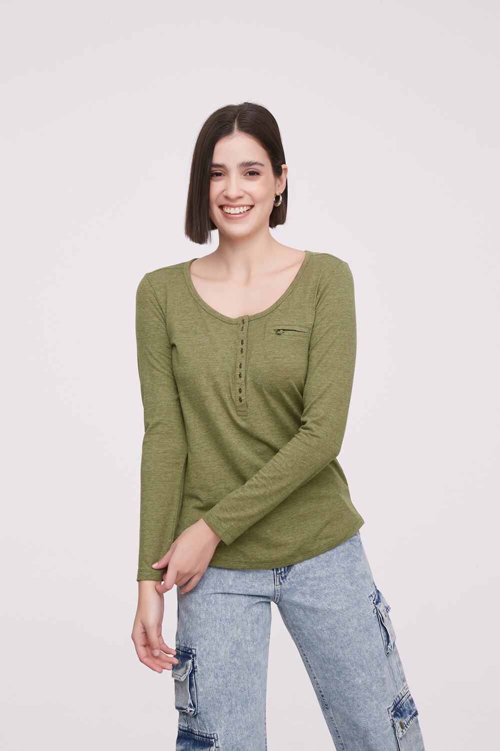 Remera Aman Verde Oliva