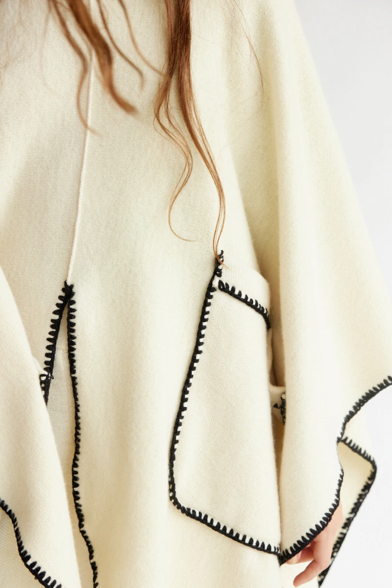 Poncho Merino Natural/negro
