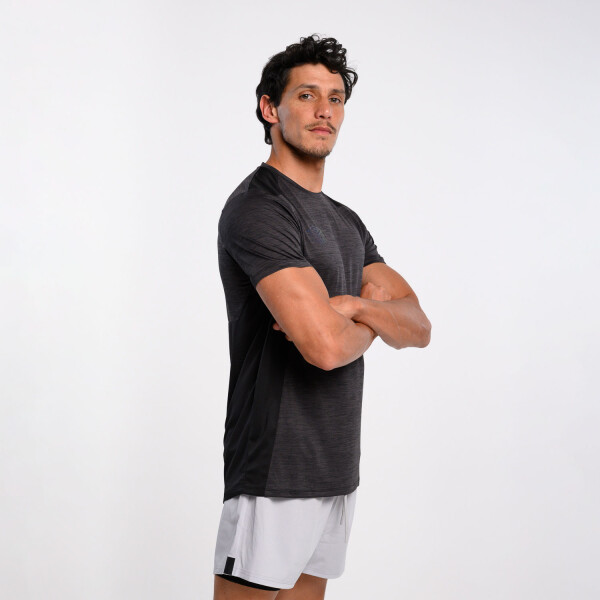 Remera Pro Training Marl Umbro Hombre 002