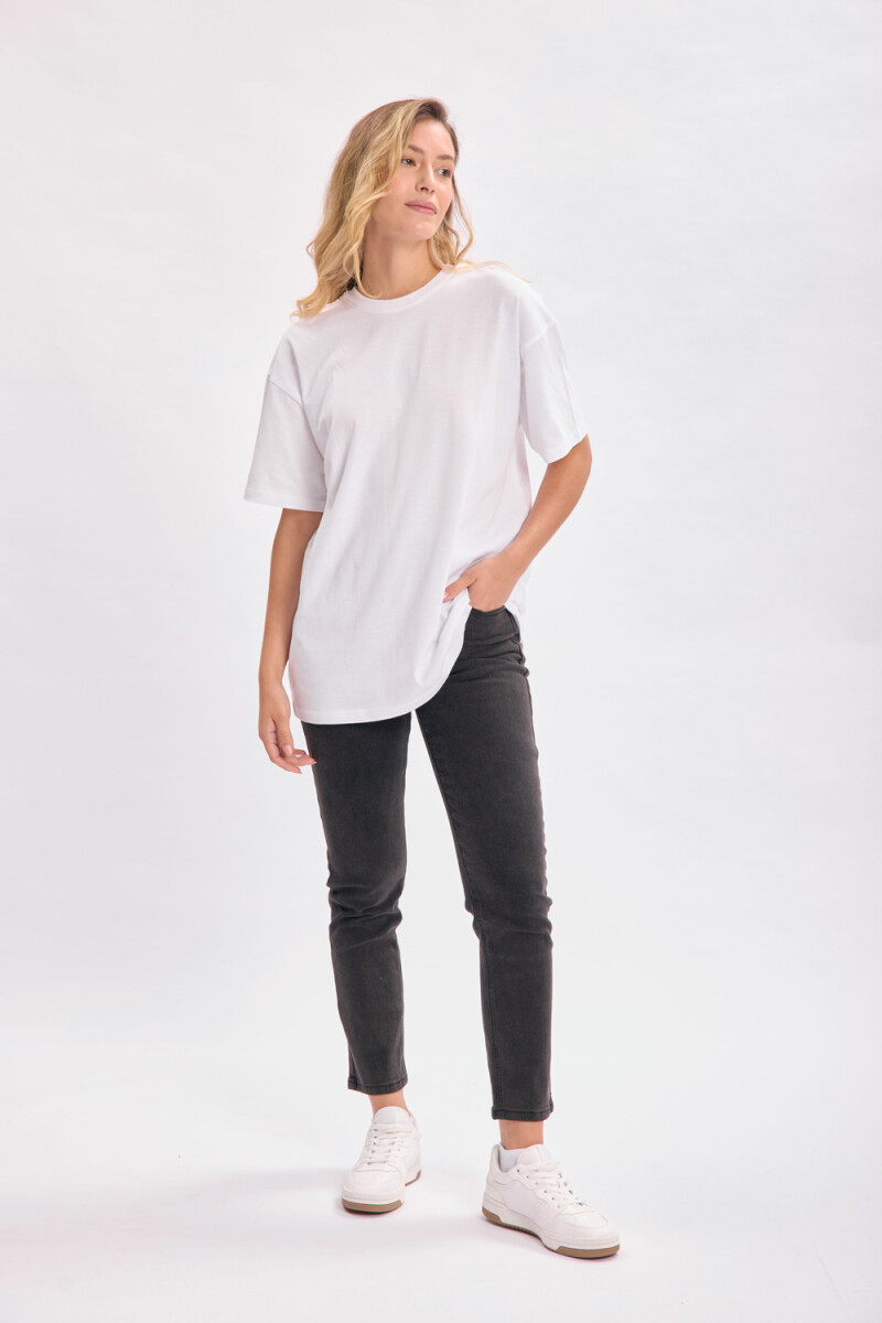 Pantalón jean recto Negro