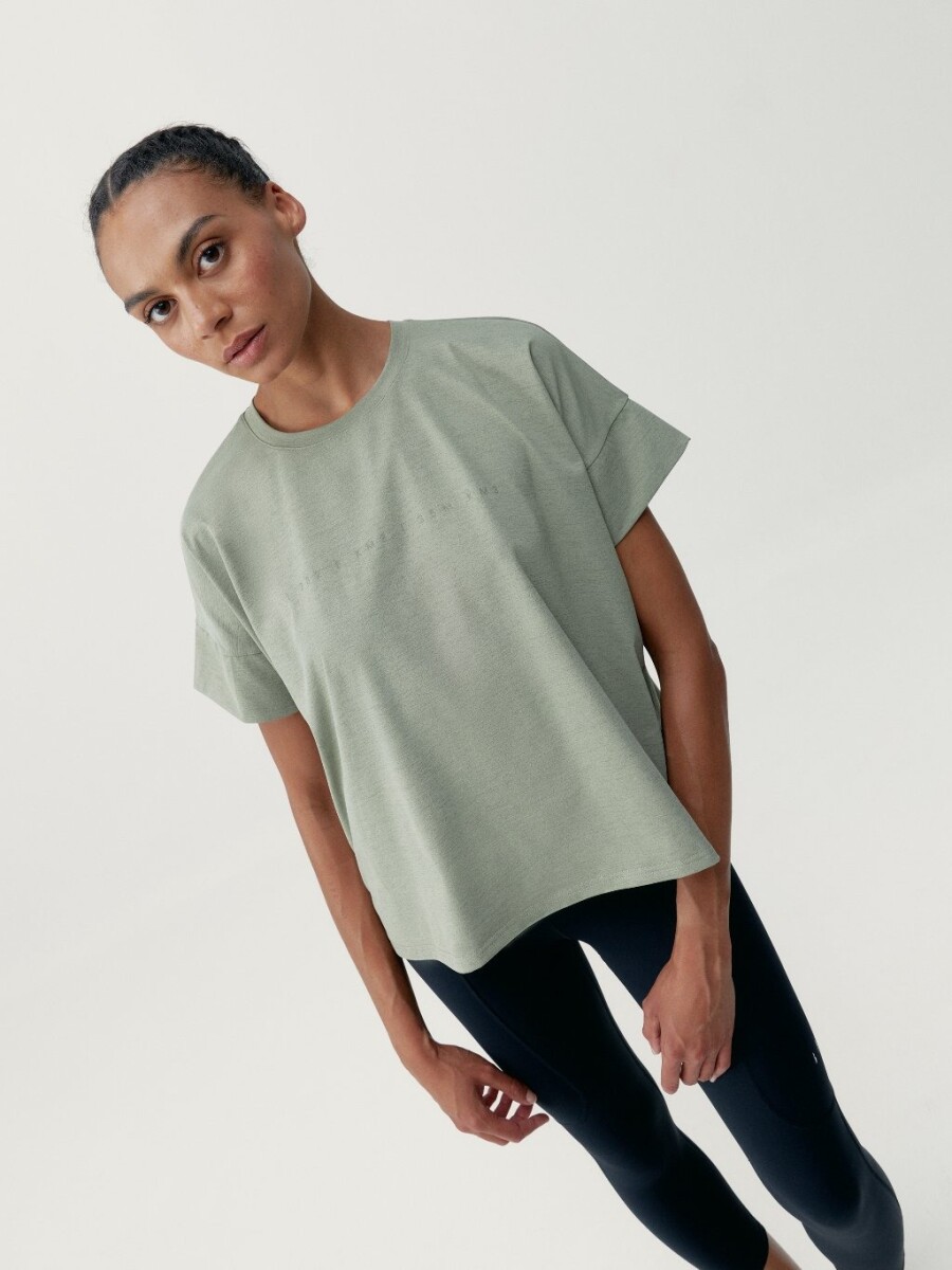 CAMISETA MAYUMI 