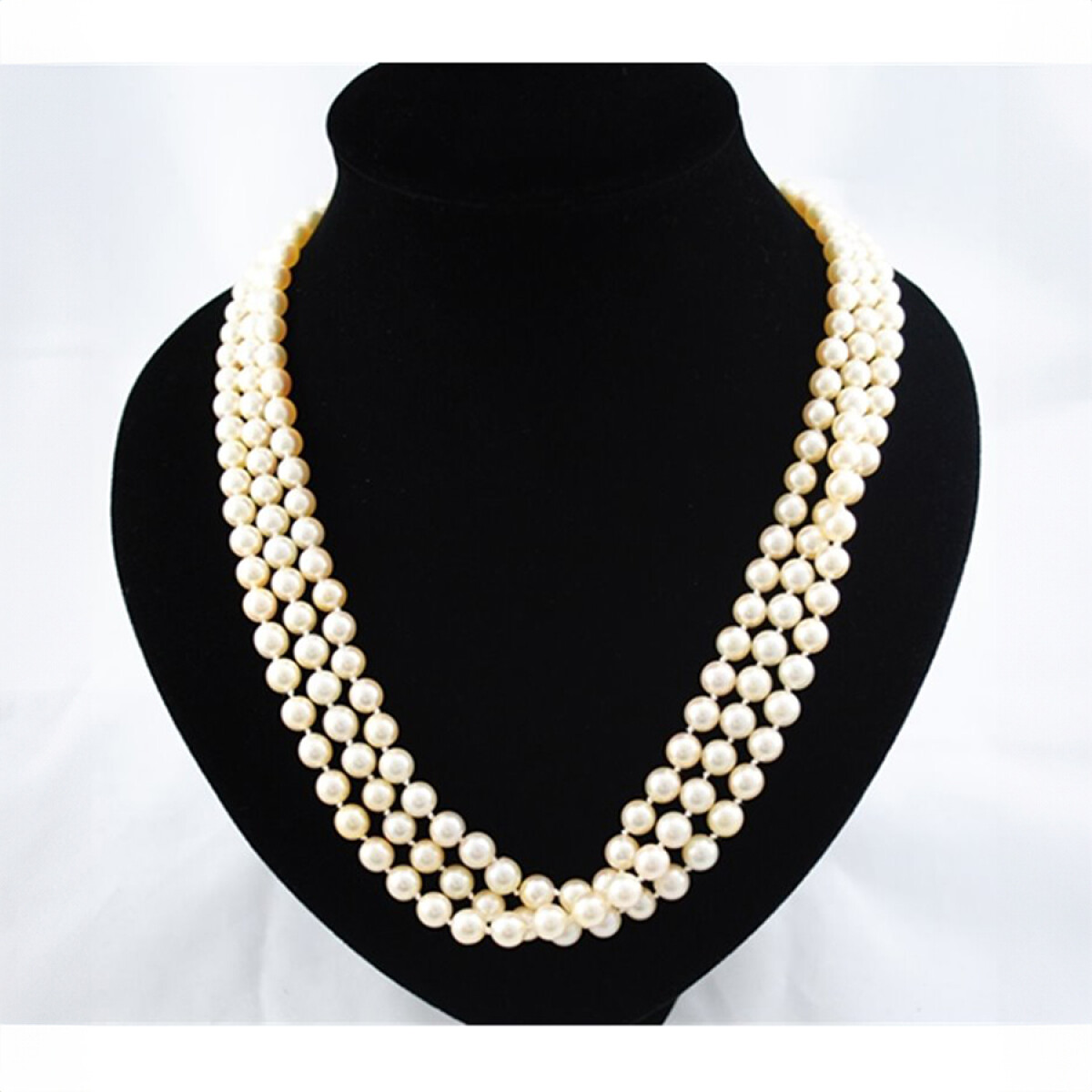 Collar perlas de cultivo 3 vueltas, broche oro 18k blanco y brillantes 