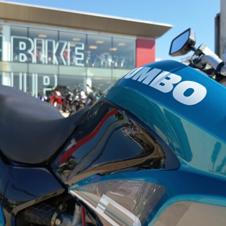 Yumbo DK125 F Usada Yumbo DK125 F Usada