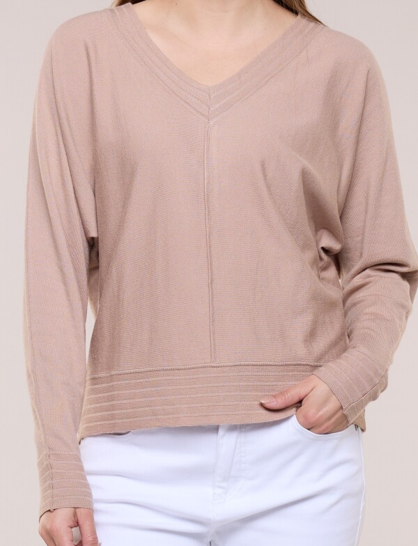 Buzo Tejido Fino Escote V Con Costura Central BEIGE