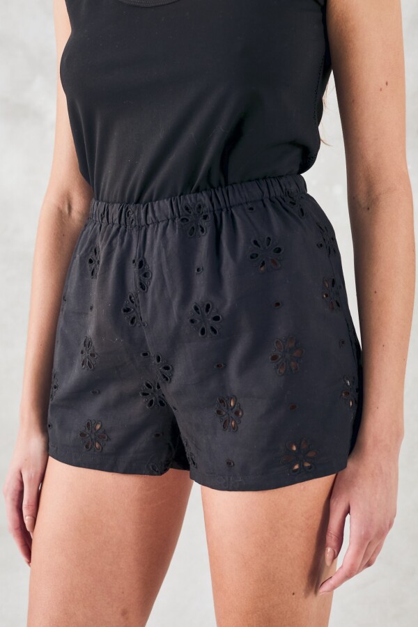 Short Broderie Negro