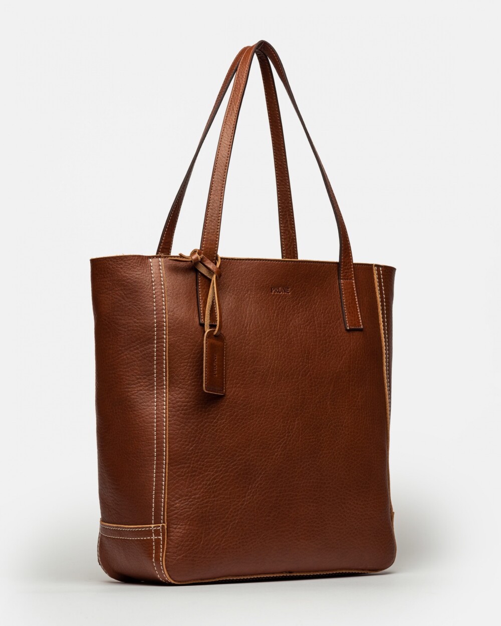 Shopper Vera En Cuero Vegetal Liso Tabaco