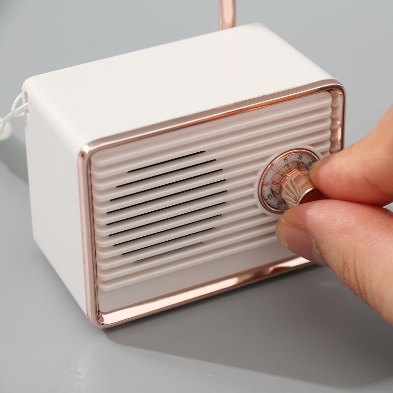 Parlante Con Bluetooth Estilo Radio Retro (blanco) Unica