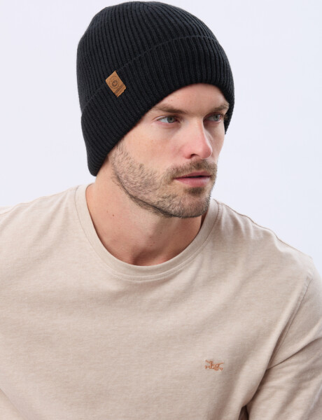 GORRO TEJIDO Negro