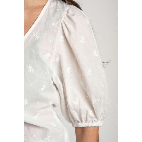 Blusa Bordada Frunces Nacar