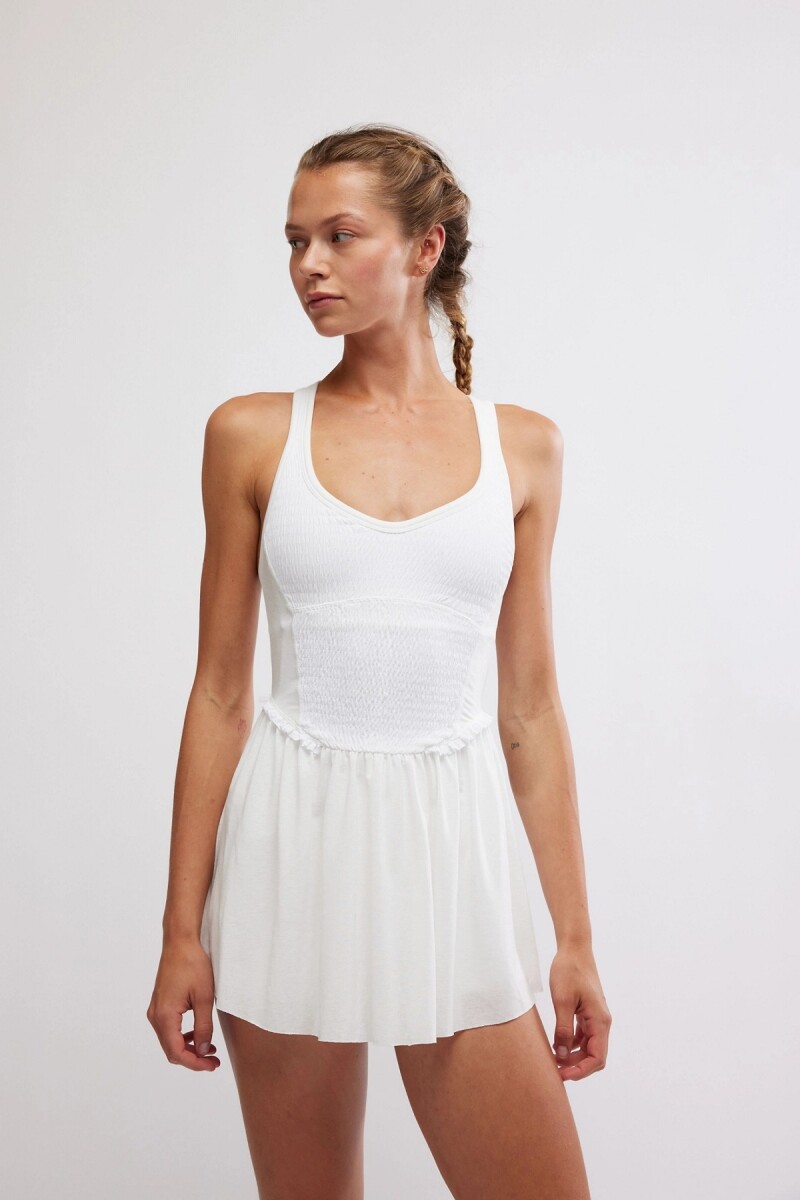 VESTIDO SMOCKIN HOT Blanco
