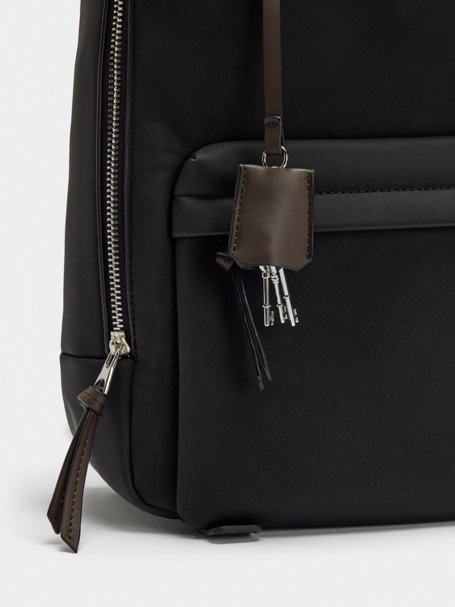 Mochila Efecto De Nylon negro