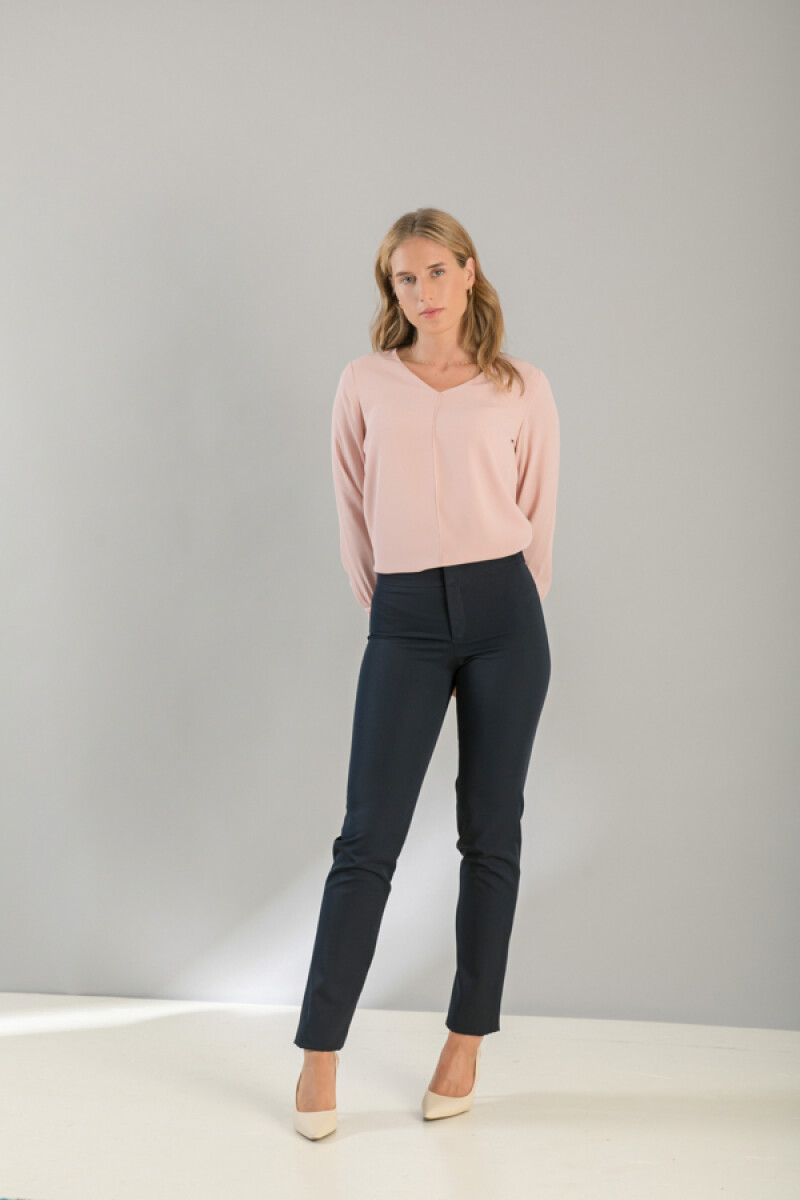 Pantalón Slim. AZUL MARINO