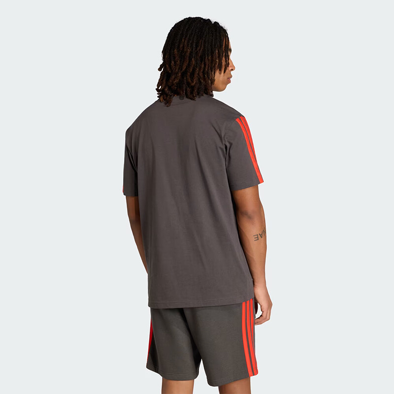 Remera Adidas DNA Audi Revolut F1® Team Negro