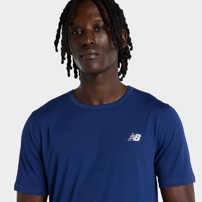 Remera New Balance Sport Essentials Utility Azul
