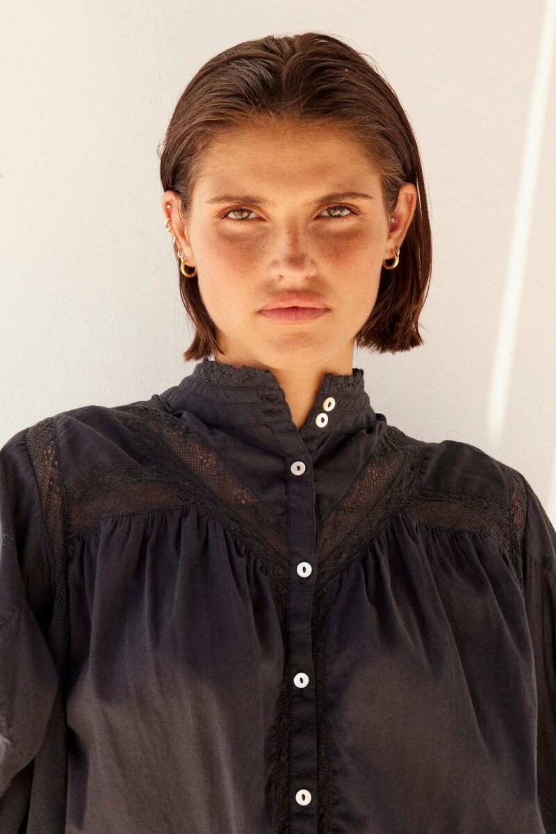 CAMISA CRUM Negro