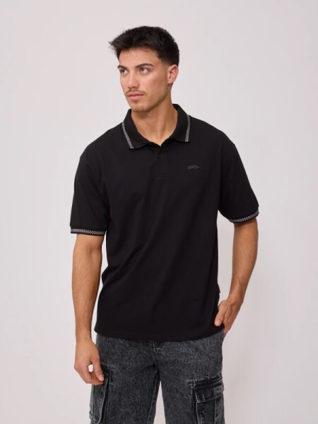 REMERA RUSTY LUVIAN NEGRO