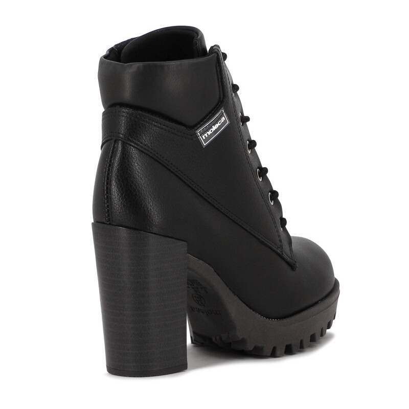 Moleca Bota Acordonada C/taco Cuadrado Negro