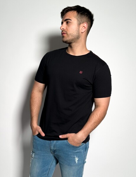Remera Timo Negro