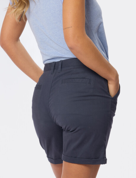 BERMUDA CLÁSICA CON SPANDEX Marino