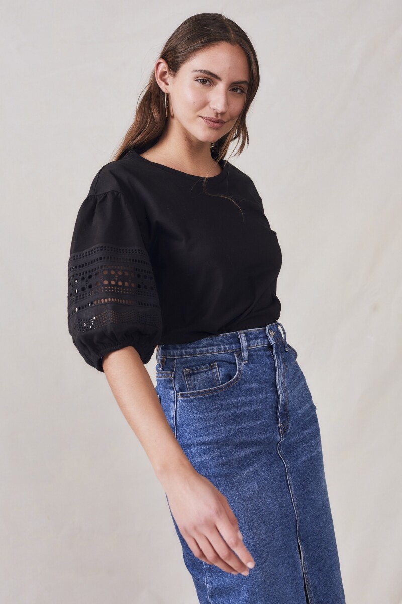 Remera Algodón Combinada Negro