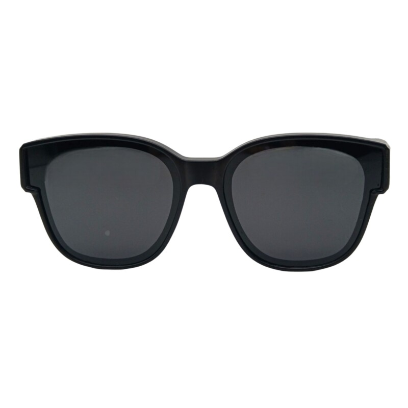 SMS00120 negrouniforme