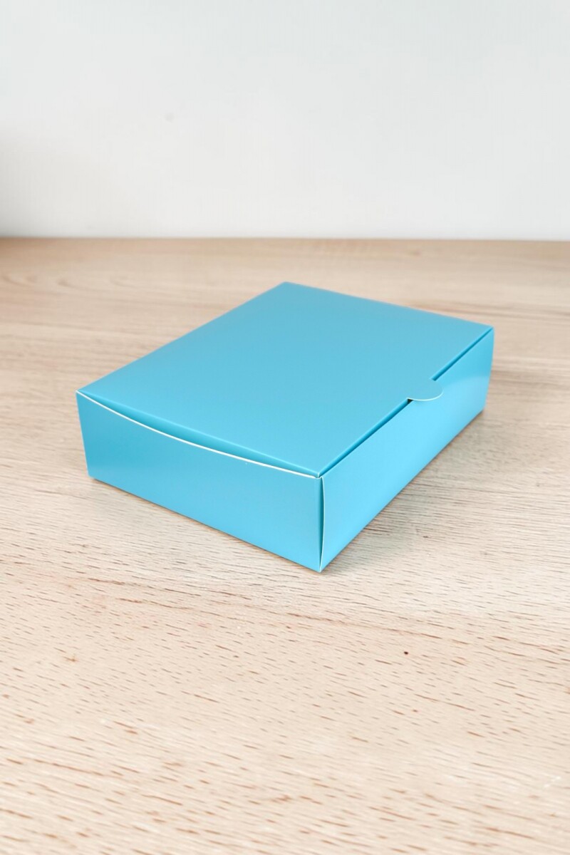 Caja para masas 1/2 kg (22,5x18x6,5 cm) - CELESTE 
