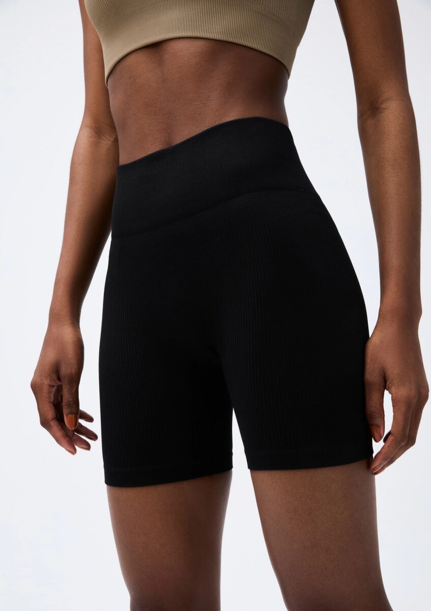 SHORT DEPORTIVO SIN COSTURA - NEGRO 