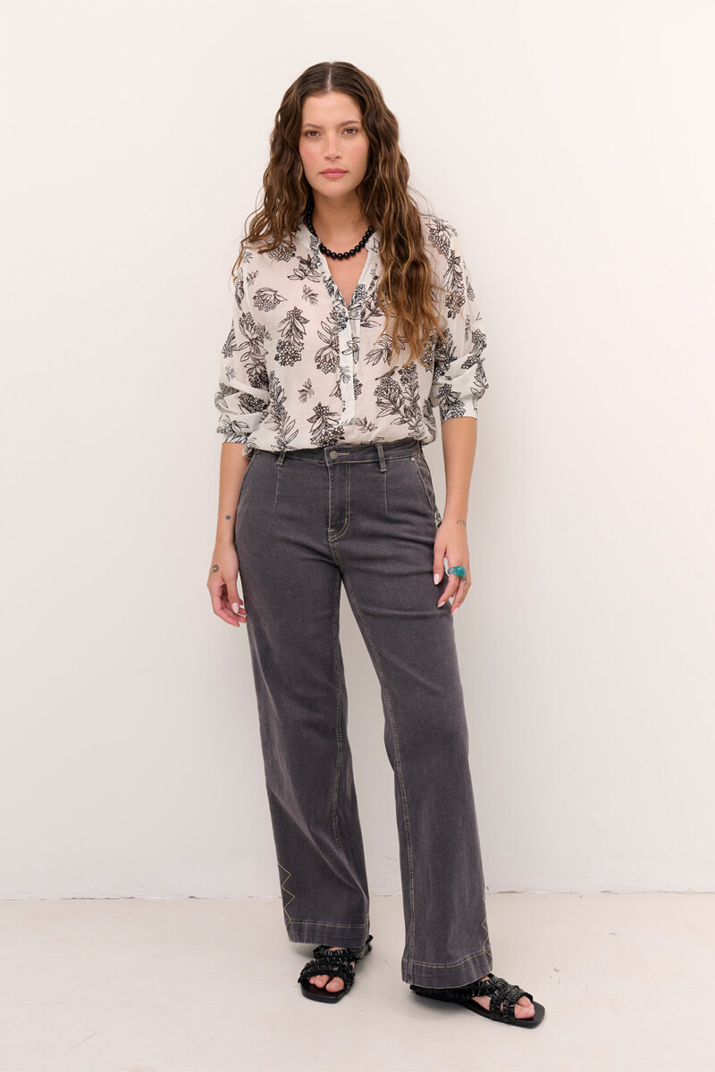 JEAN NAOMI AZUL GRIS