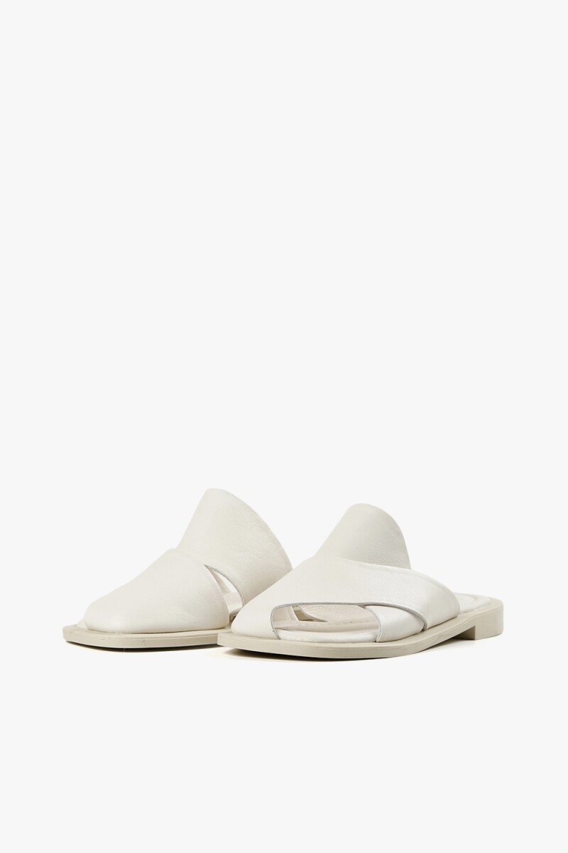 SANDALIA TOE SLIDE Blanco