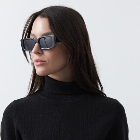 POLERA CAPANTI Negro