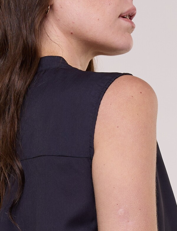 Blusa De Gasa Con Botones NEGRO